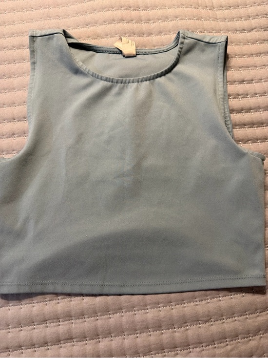 Yogalicious Other - Yogalicious Sleeveless Crop Top - Light Blue
